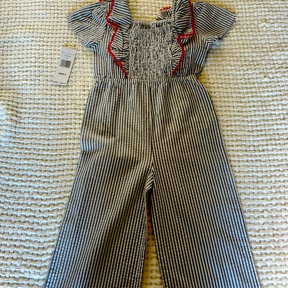 French Connection NWT girls’ short sleeved  seersucker jumpsuit w/ruffle Size 5